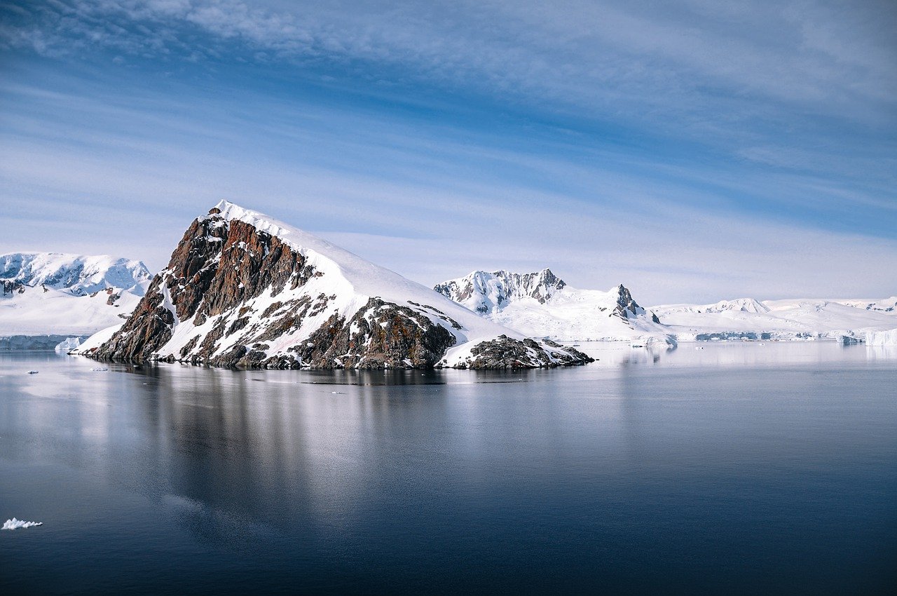 iceberg, ice, antarctica-8008071.jpg